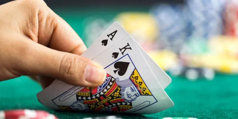 Các quân bài và cách tính điểm trong Liêng