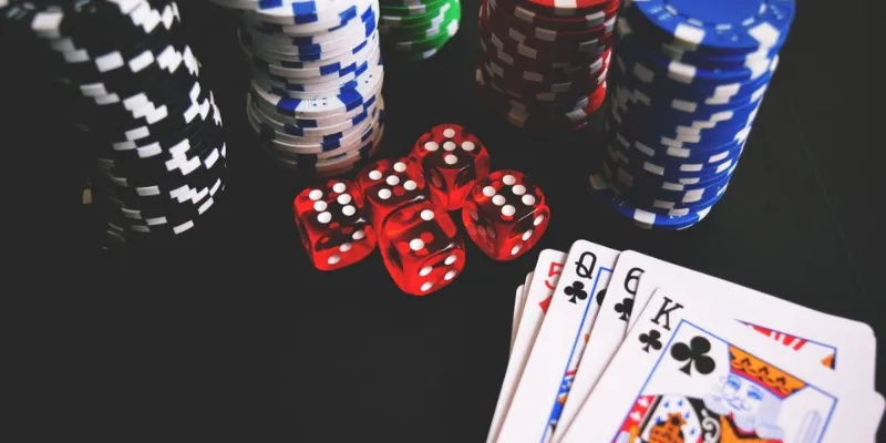 Tìm hiểu sơ lược về cách chơi Sâm Lốc