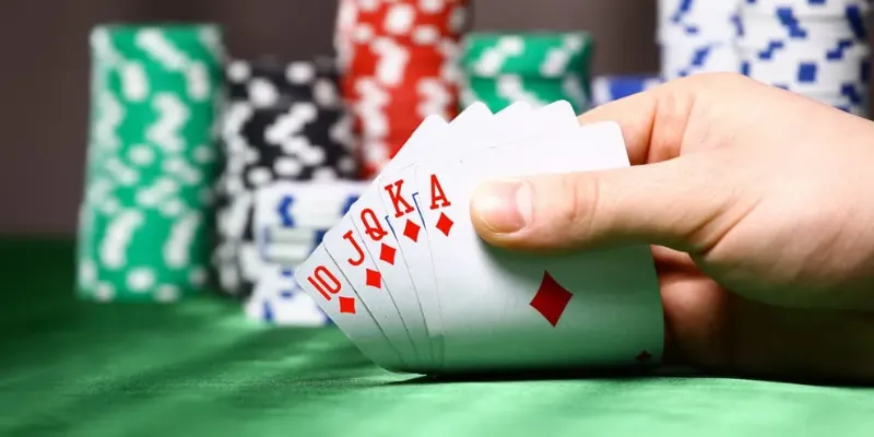 Nắm luật chơi Bài Three Card Poker cơ bản