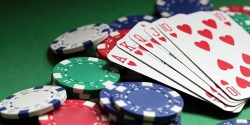Nắm rõ luật chơi poker đổi thưởng