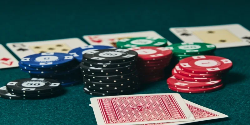 Tìm hiểu Poker Texas Hold'em online